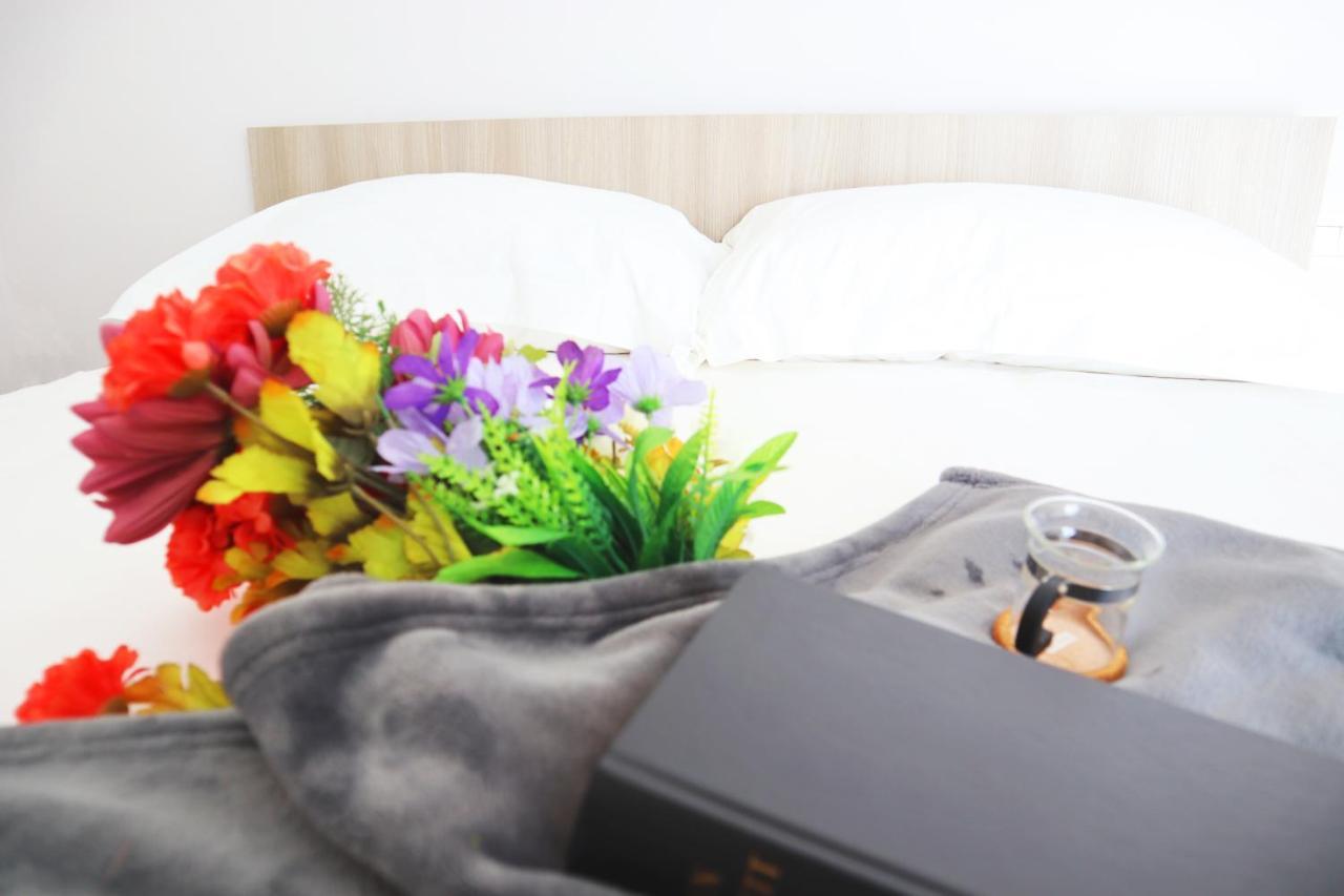 Flat Milano Niguarda 4Pax-Wifi Daire Dış mekan fotoğraf